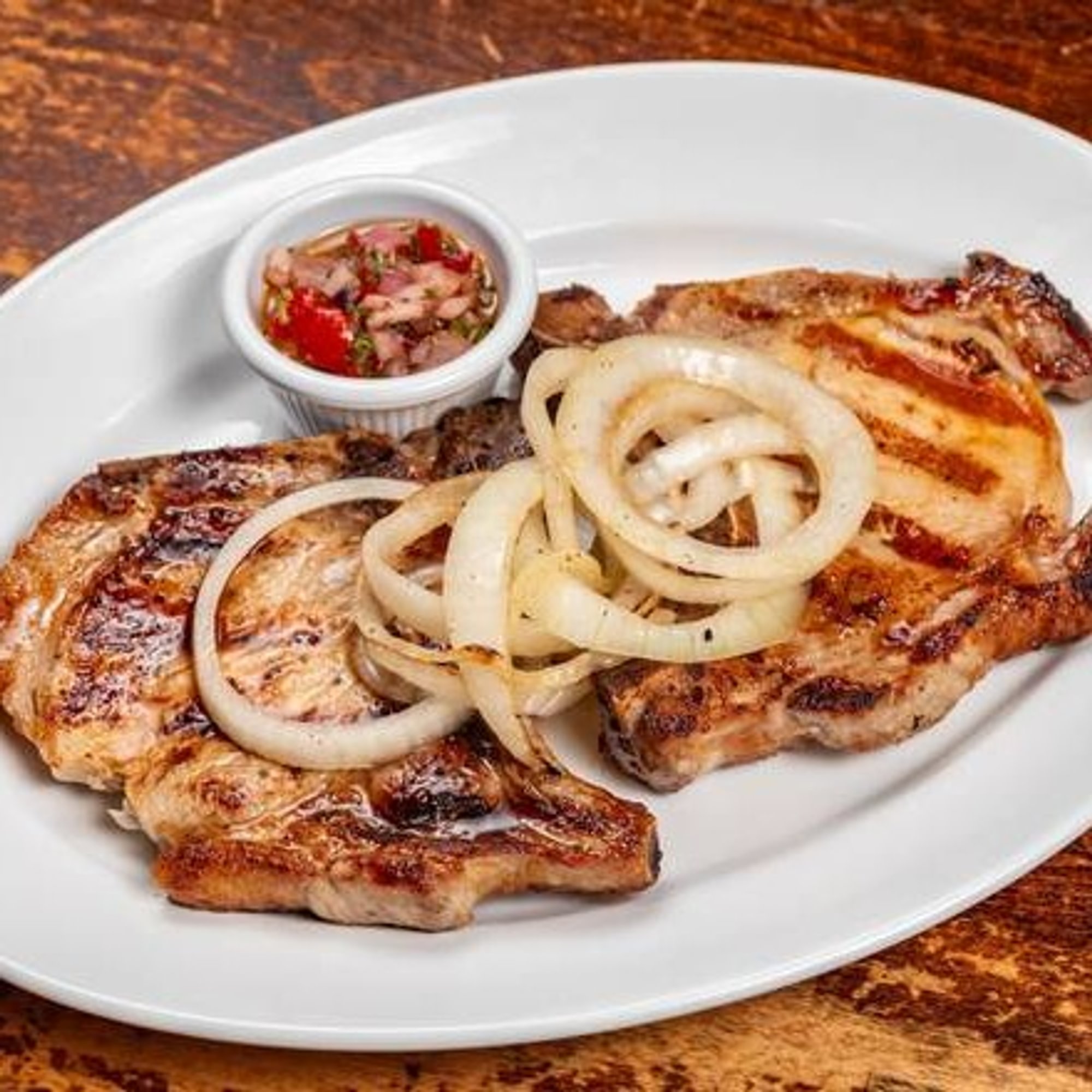 Chuletas a La Parrilla (Grilled Pork Chops)