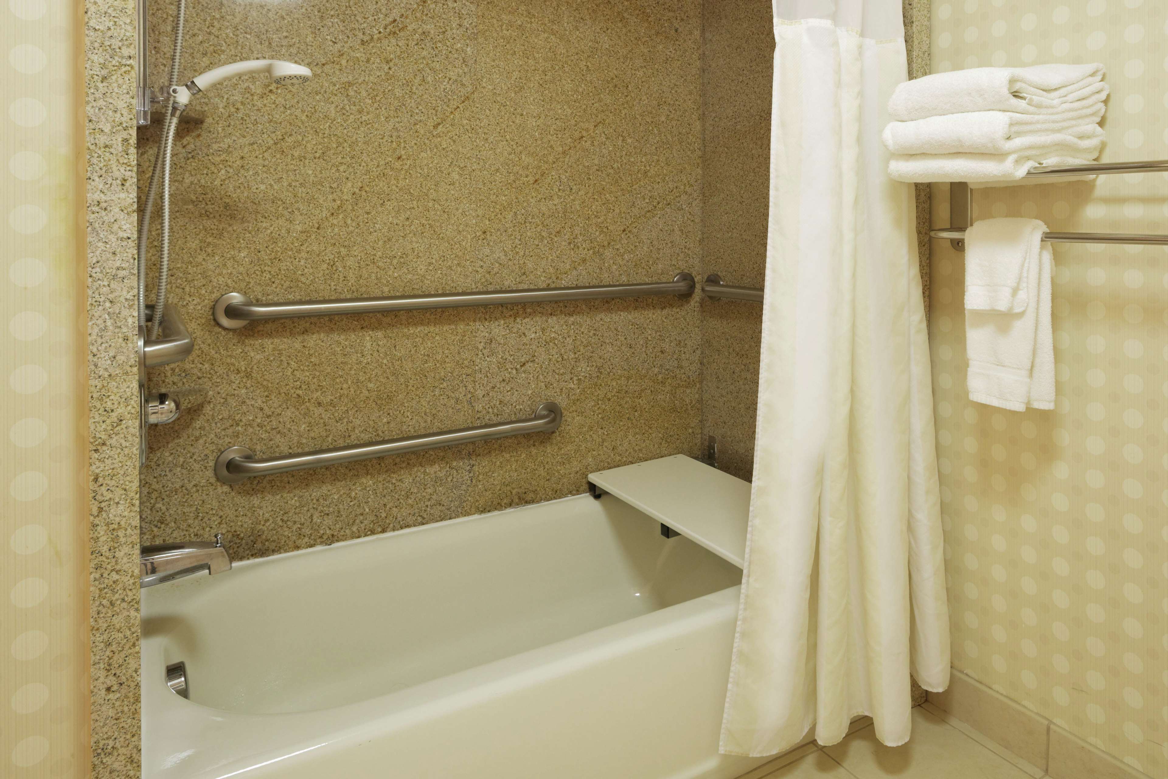 Hilton Garden Inn Jacksonville Orange Park Photo