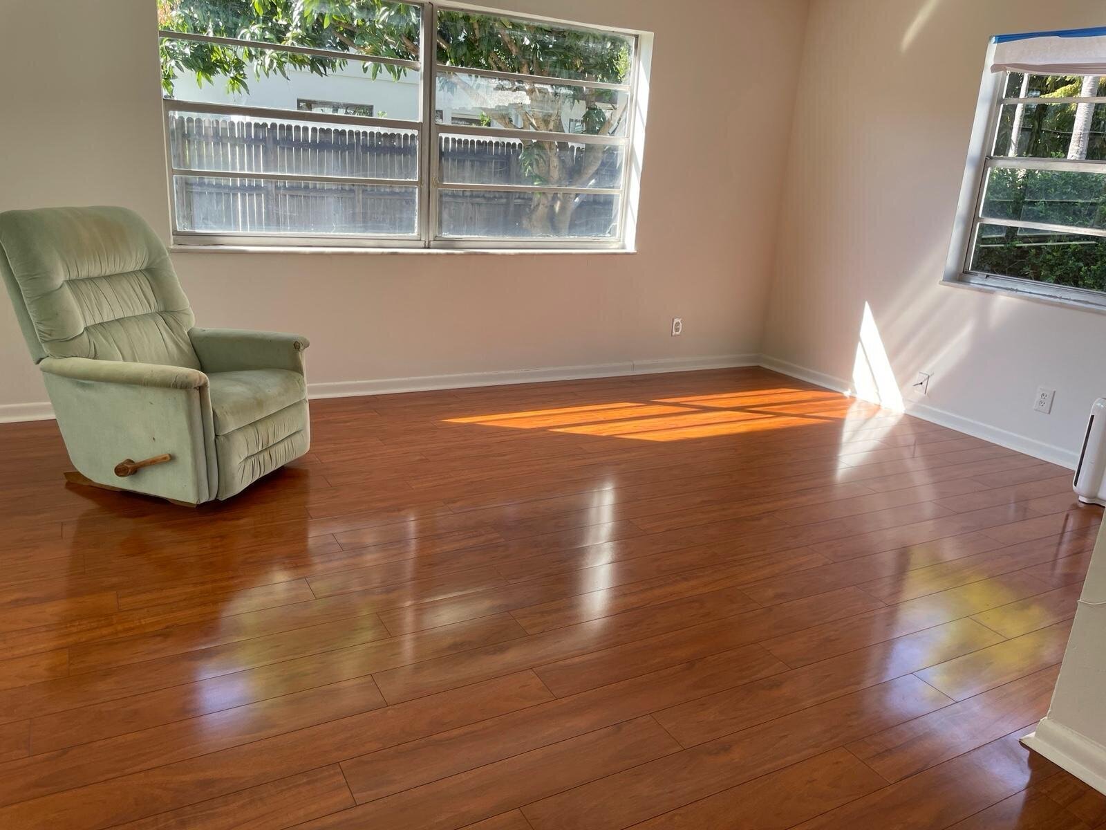 Queen Bee Maids Corp of Boca Raton & Coral Springs Image