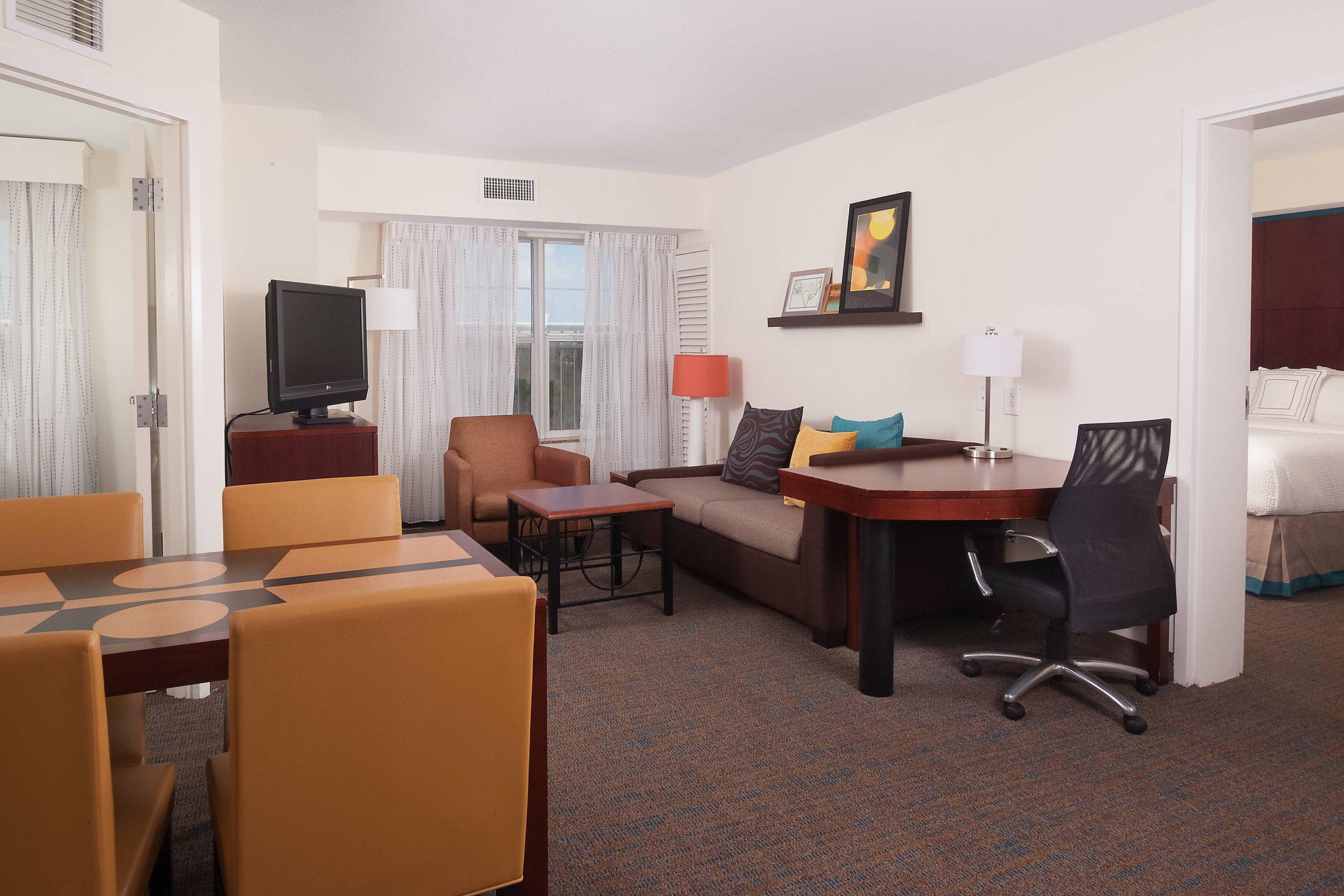 Residence Inn by Marriott Fort Myers Sanibel Photo