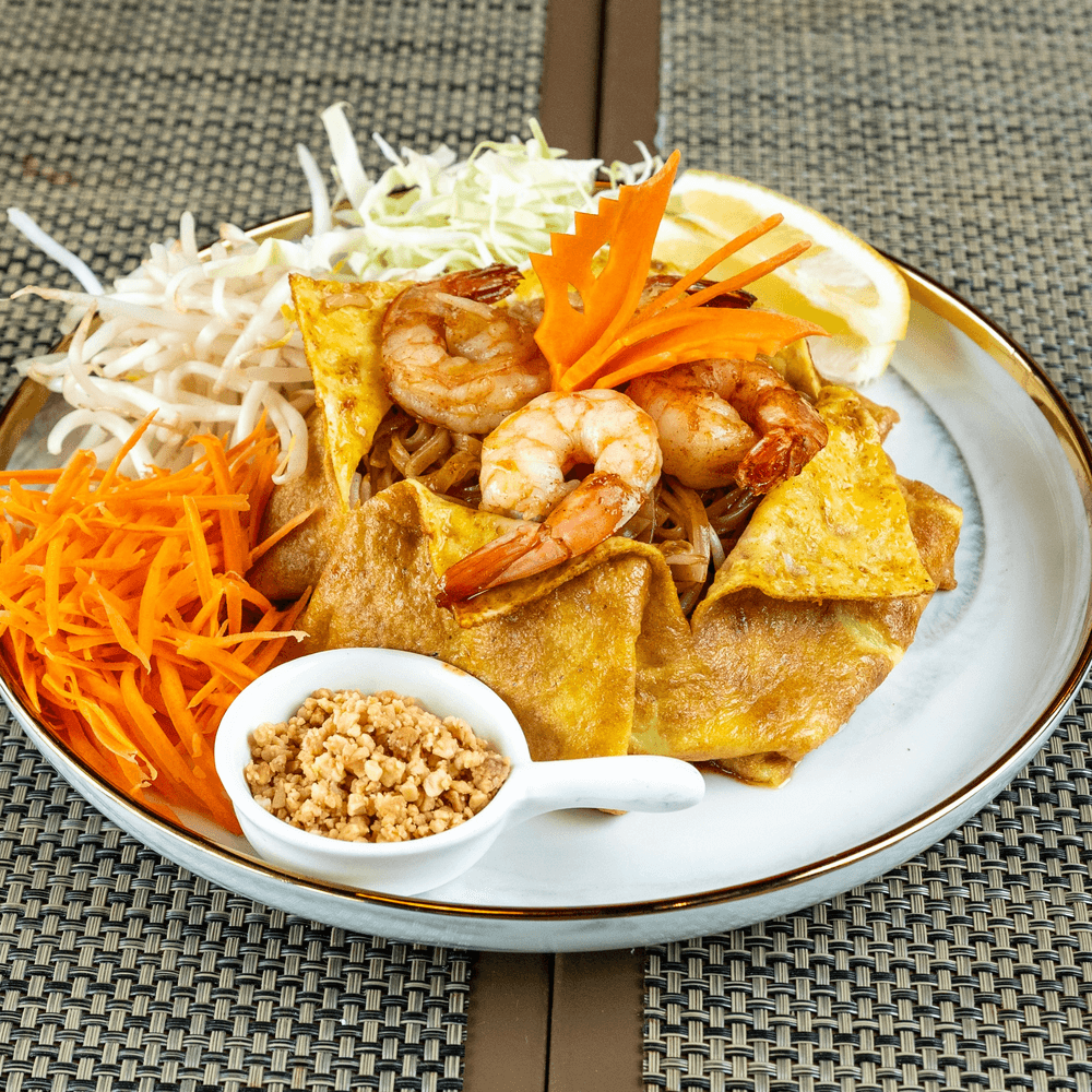 Egg-Wrapped Pad Thai