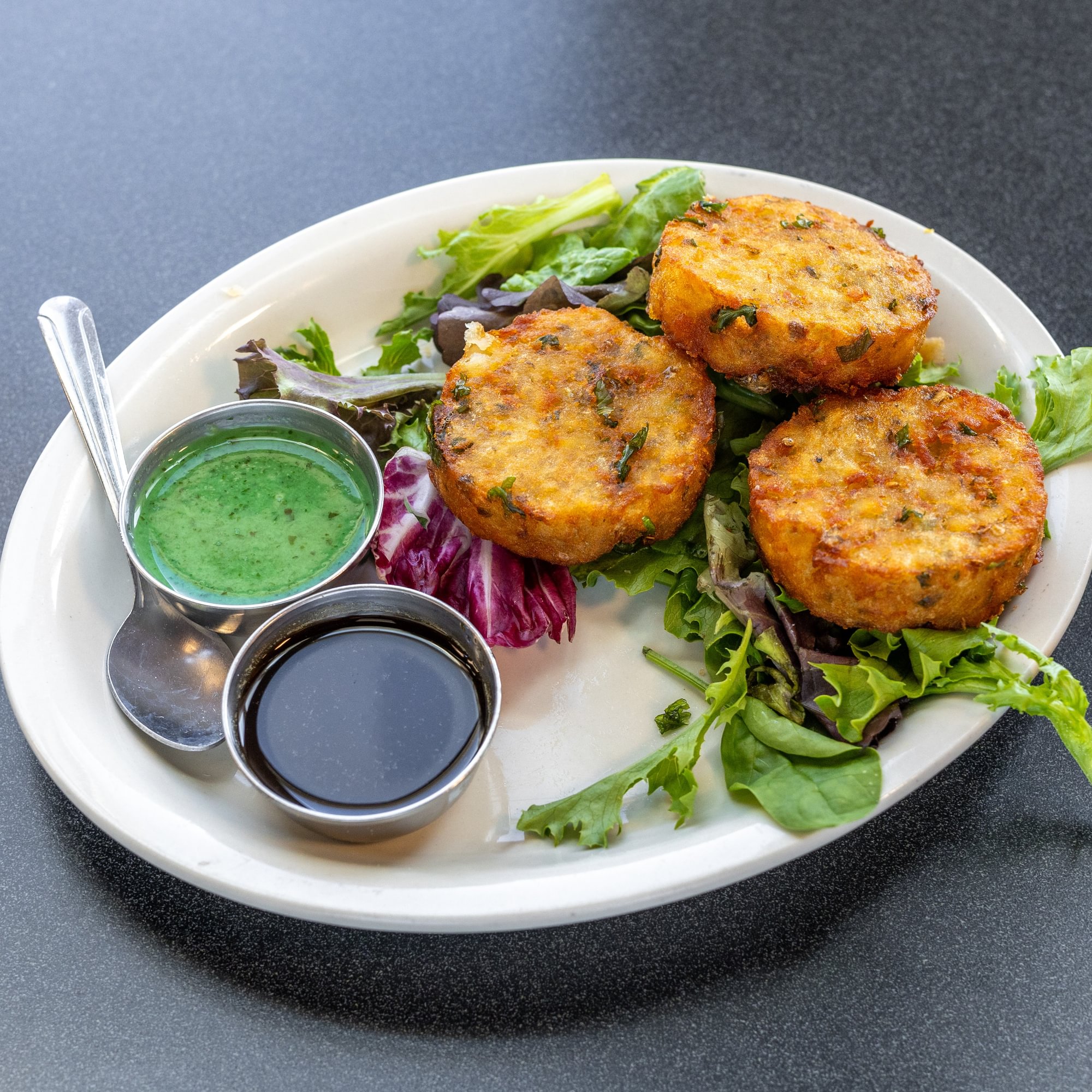 Aloo Tikki Chaat
