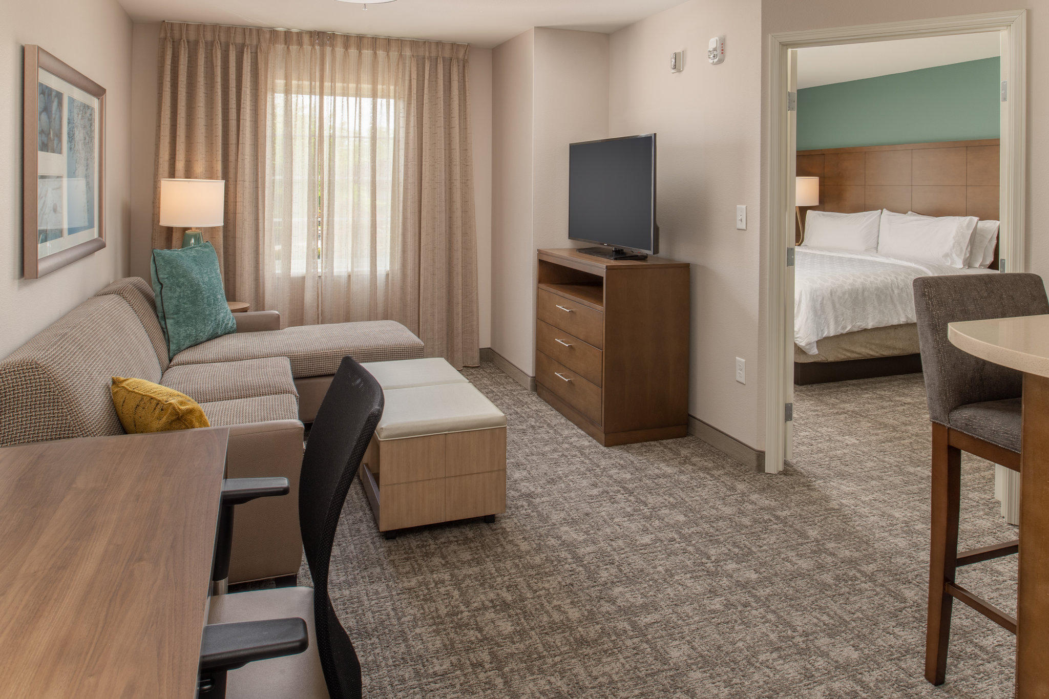 Staybridge Suites Hillsboro North Photo