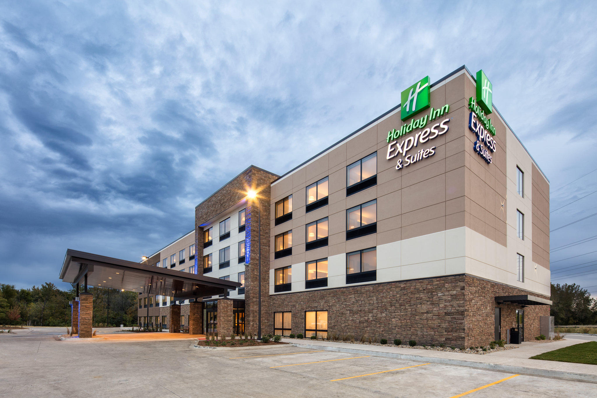 Holiday Inn Express & Suites East Peoria - Riverfront Photo