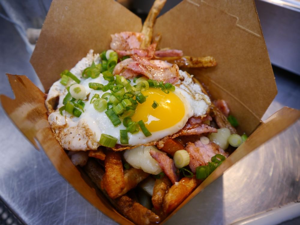 Breakfast Poutine