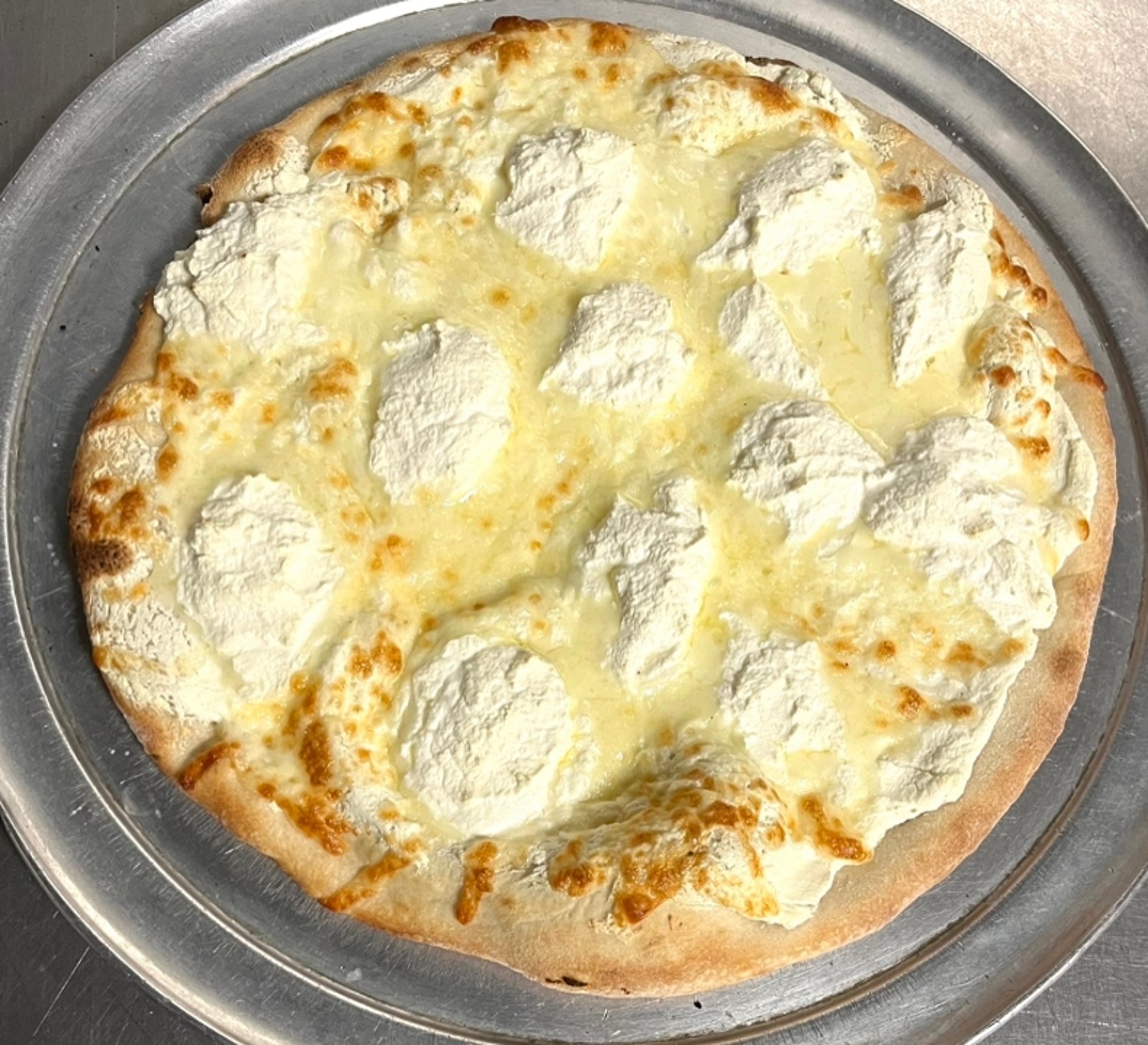 11" White Pizza