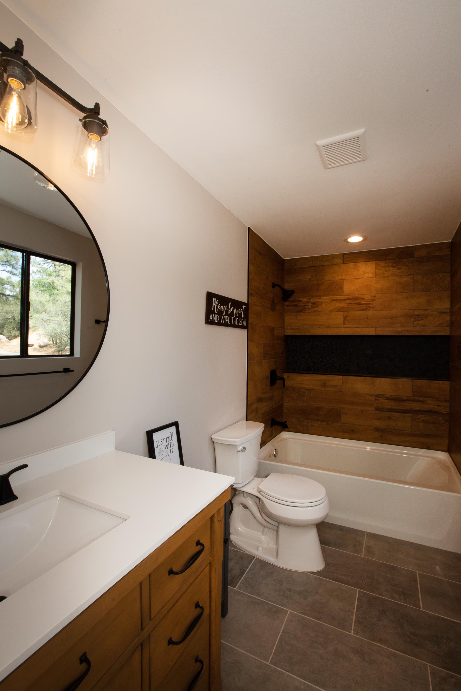 Burk Homes & Construction, LLC Image