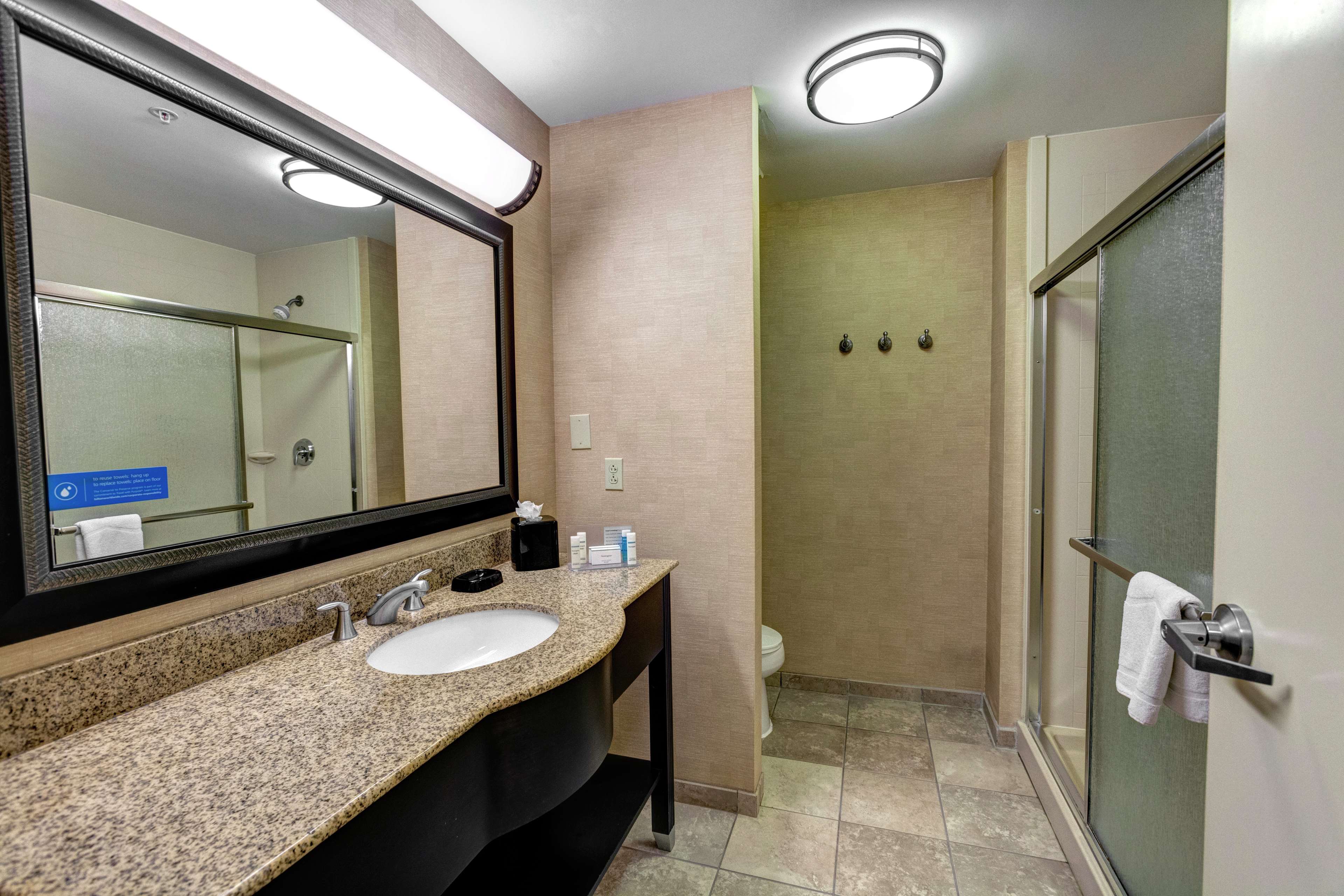 Hampton Inn & Suites Chadds Ford Photo