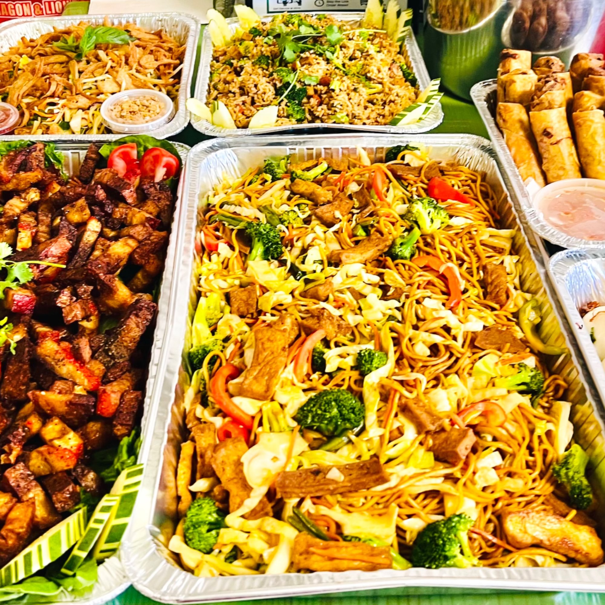 CL. Party Big Tray (Khay Lớn)