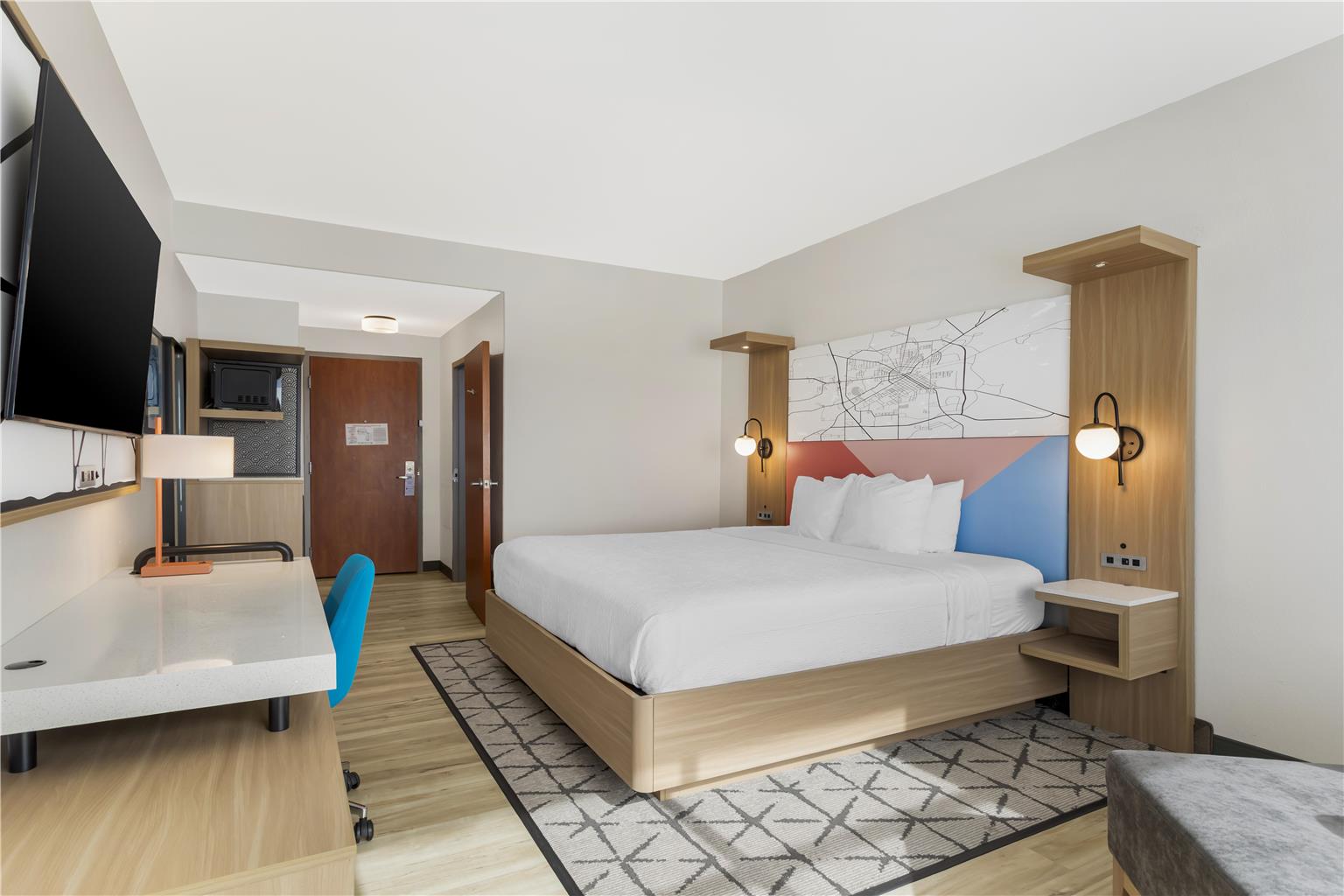 Best Western Plus Rose City Conference Center Inn Image