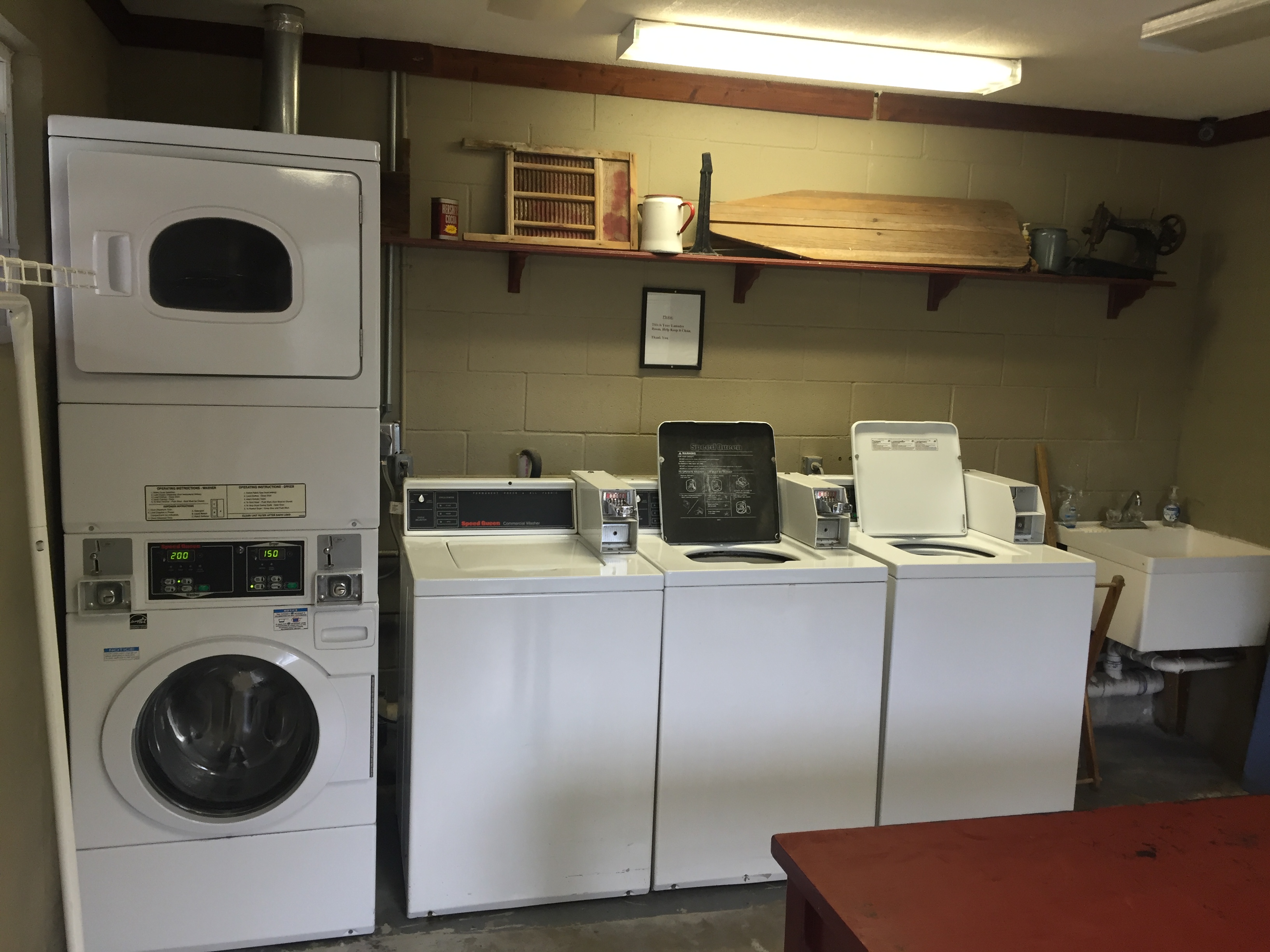 Wagon Wheel RV Park & Cabin Rentals Image