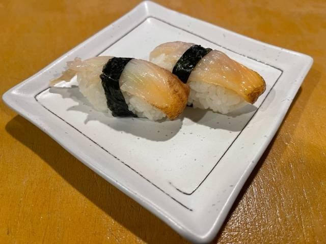 GIANT CLAM (MIRUGAI) NIGIRI