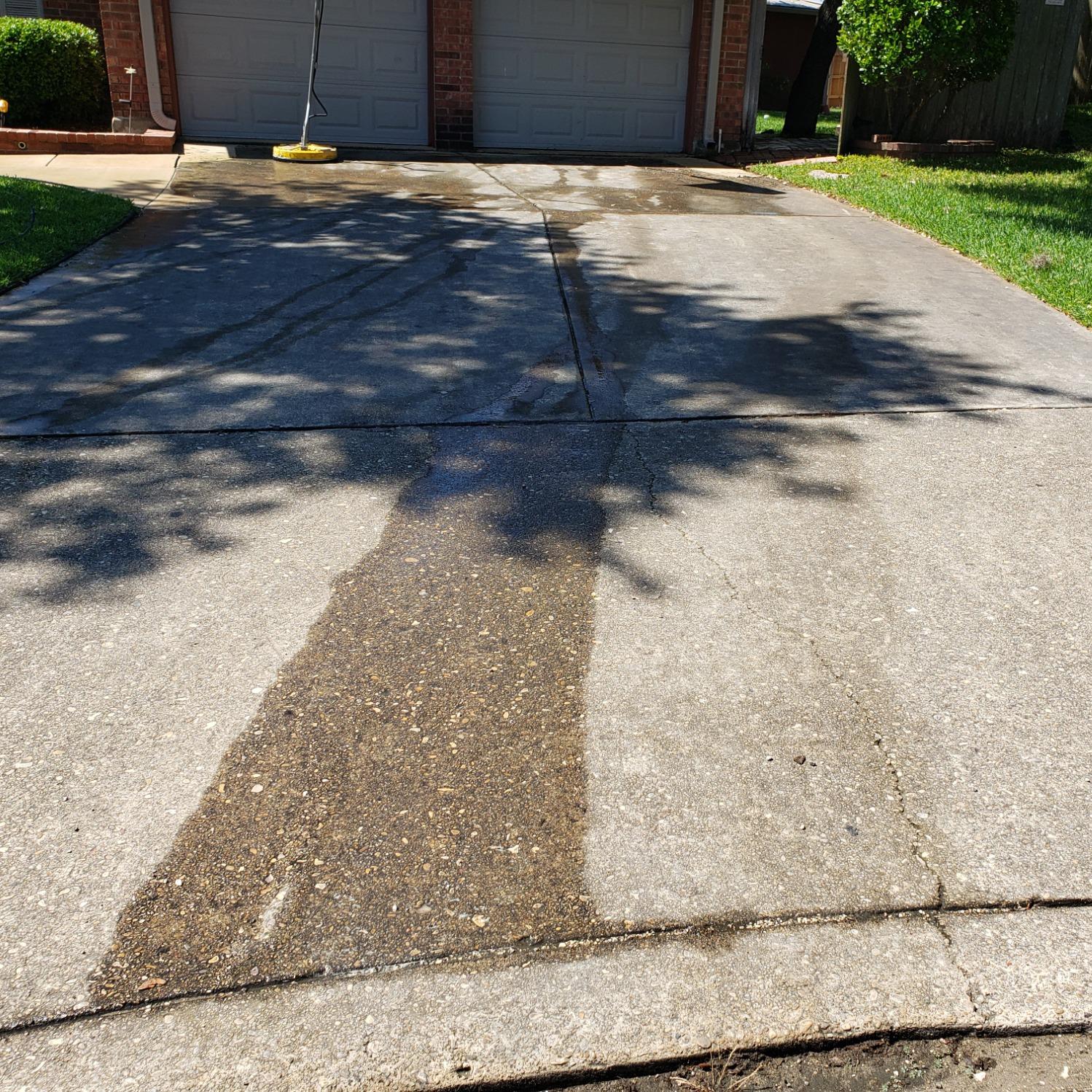 Mr PowerWash & Lawn Maintenance Photo