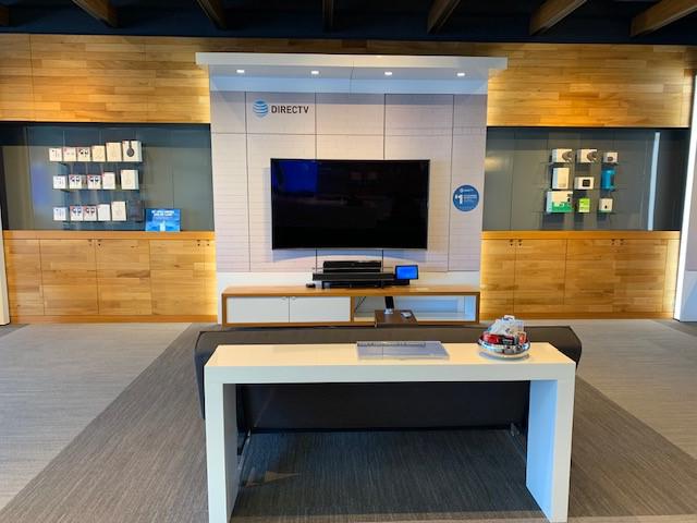 AT&T Troy, Cell Phones, Wireless Plans & Accessories, 279 Big Beaver  Road, Troy, MI