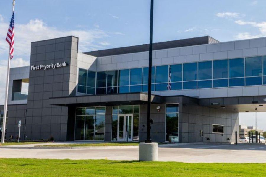 First Pryority Bank Image
