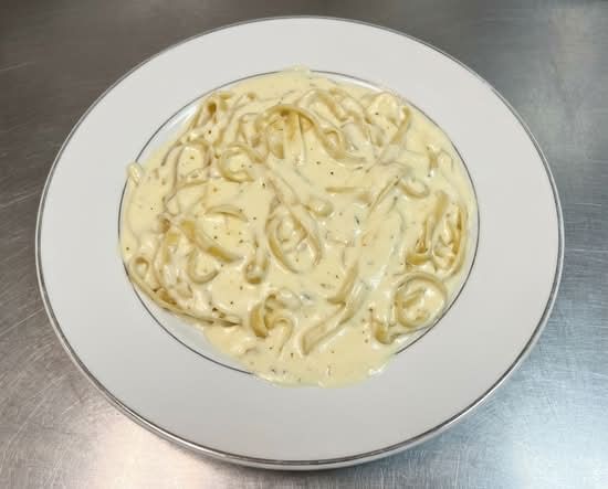 Fettuccine Alfredo with Chicken