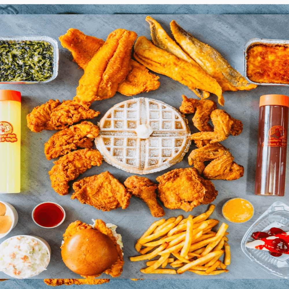 5 Pieces Chicken & 5 Pieces Catfish with 2 Sides