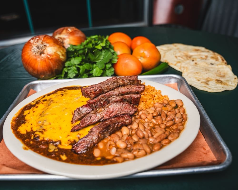 Tampiquena Plate