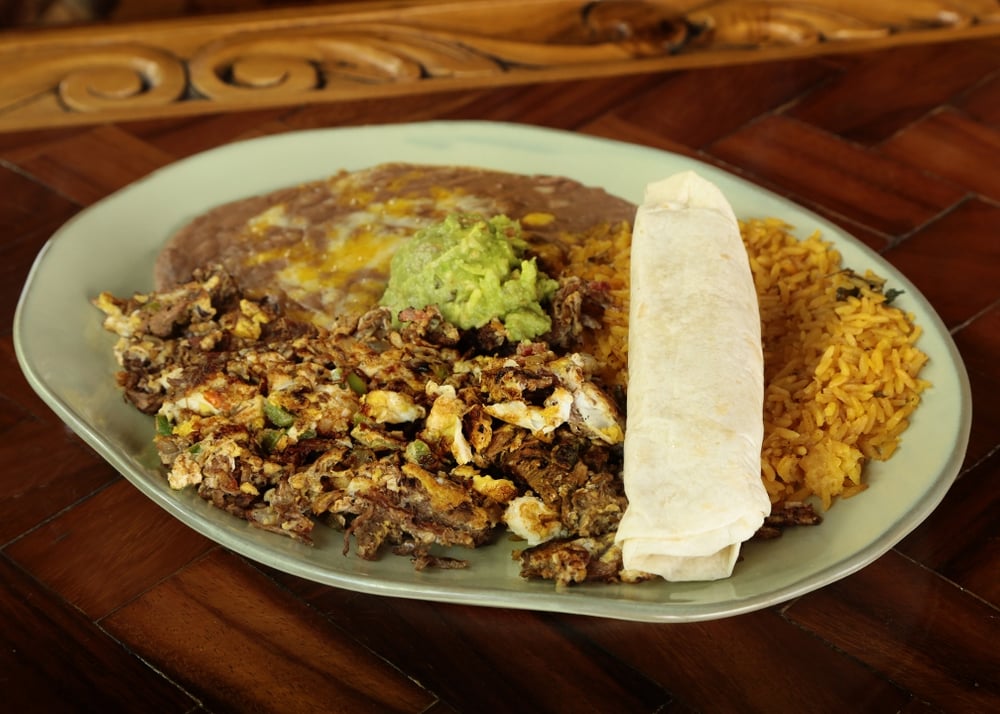 CHORIZO CON HUEVOS