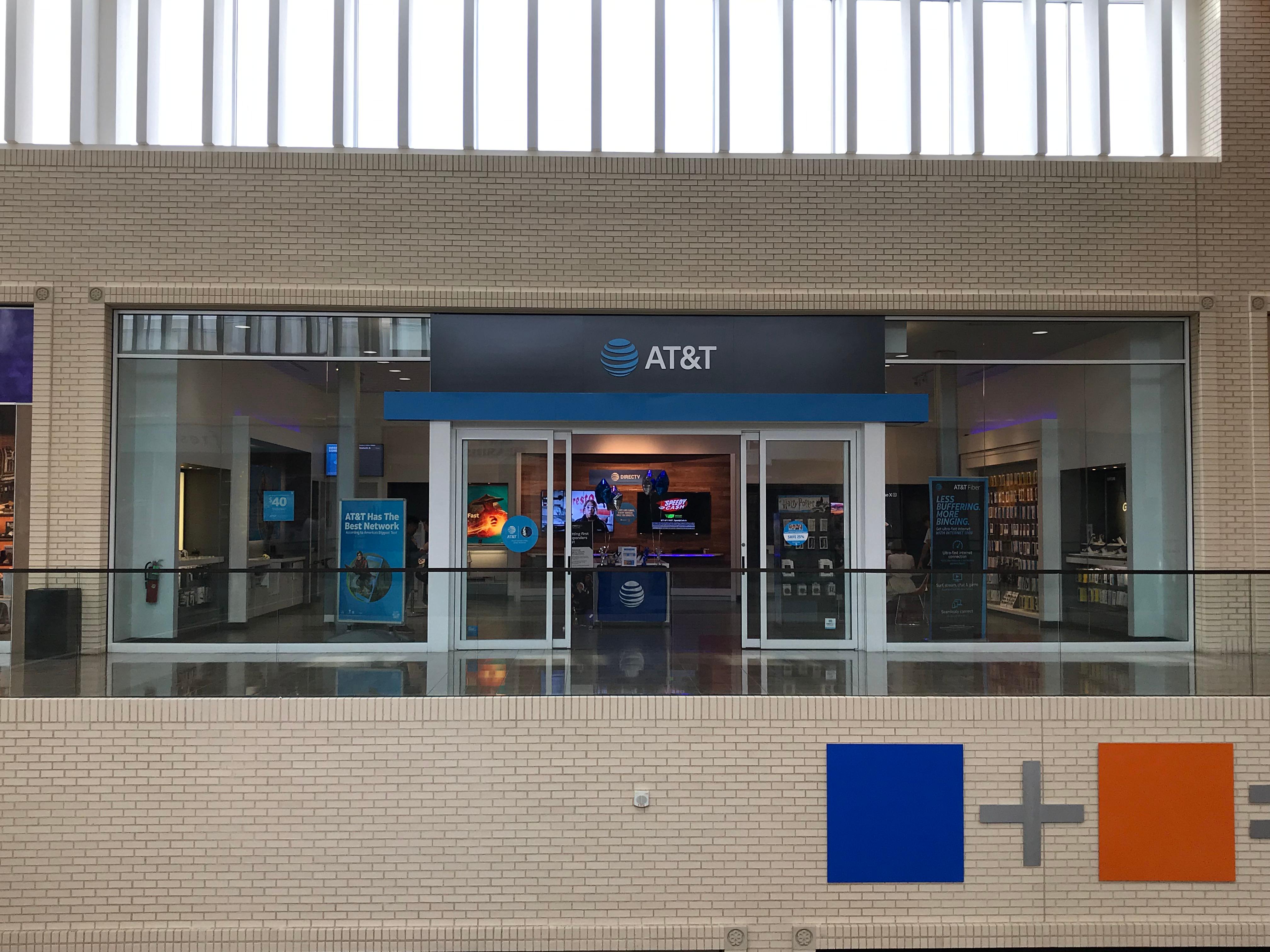 AT&T Store Photo