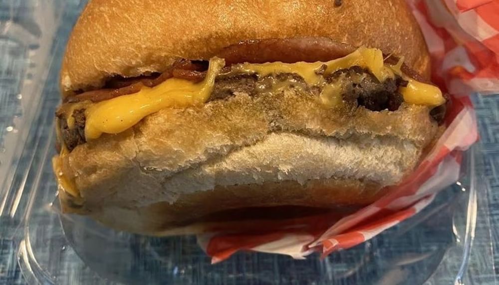 #5 Trenton Burger