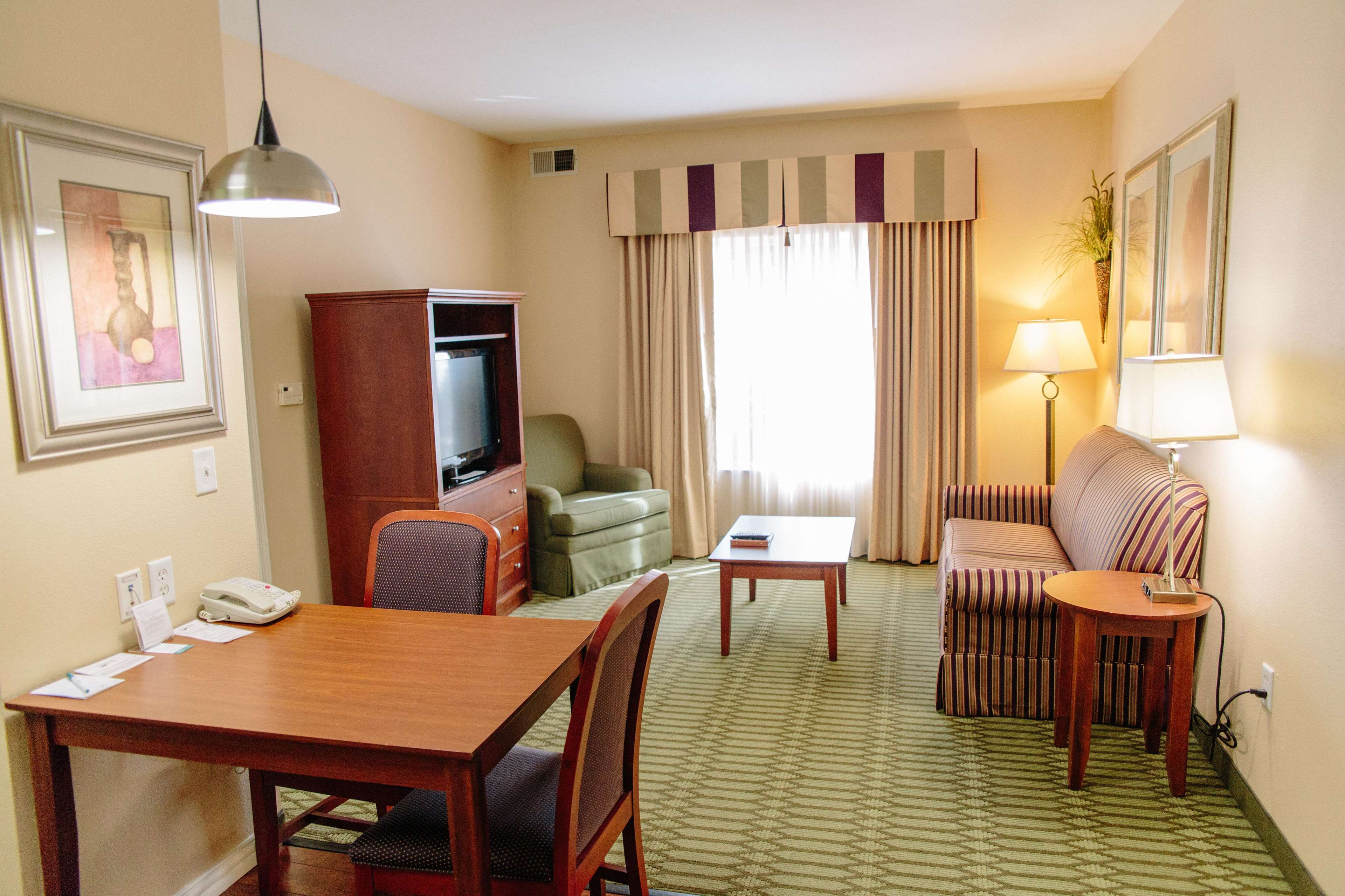 Homewood Suites by Hilton College Station Photo