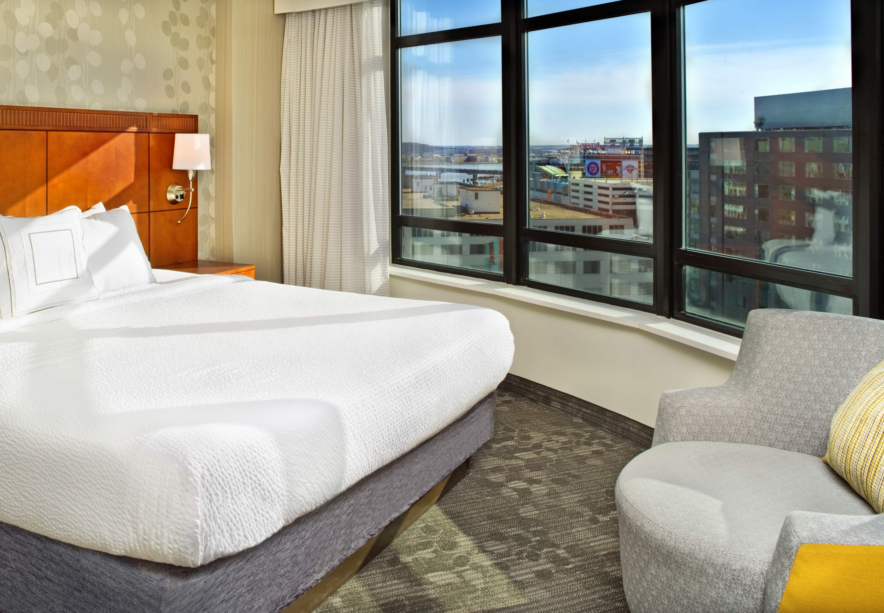 Courtyard by Marriott Washington Capitol Hill/Navy Yard in Washington, DC (202) 4790...
