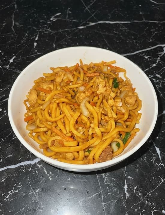 38. House Special Lo Mein