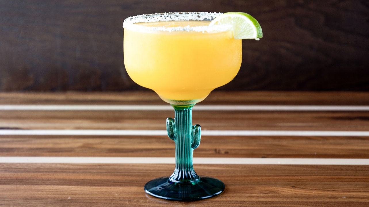 Peach Margarita 16oz