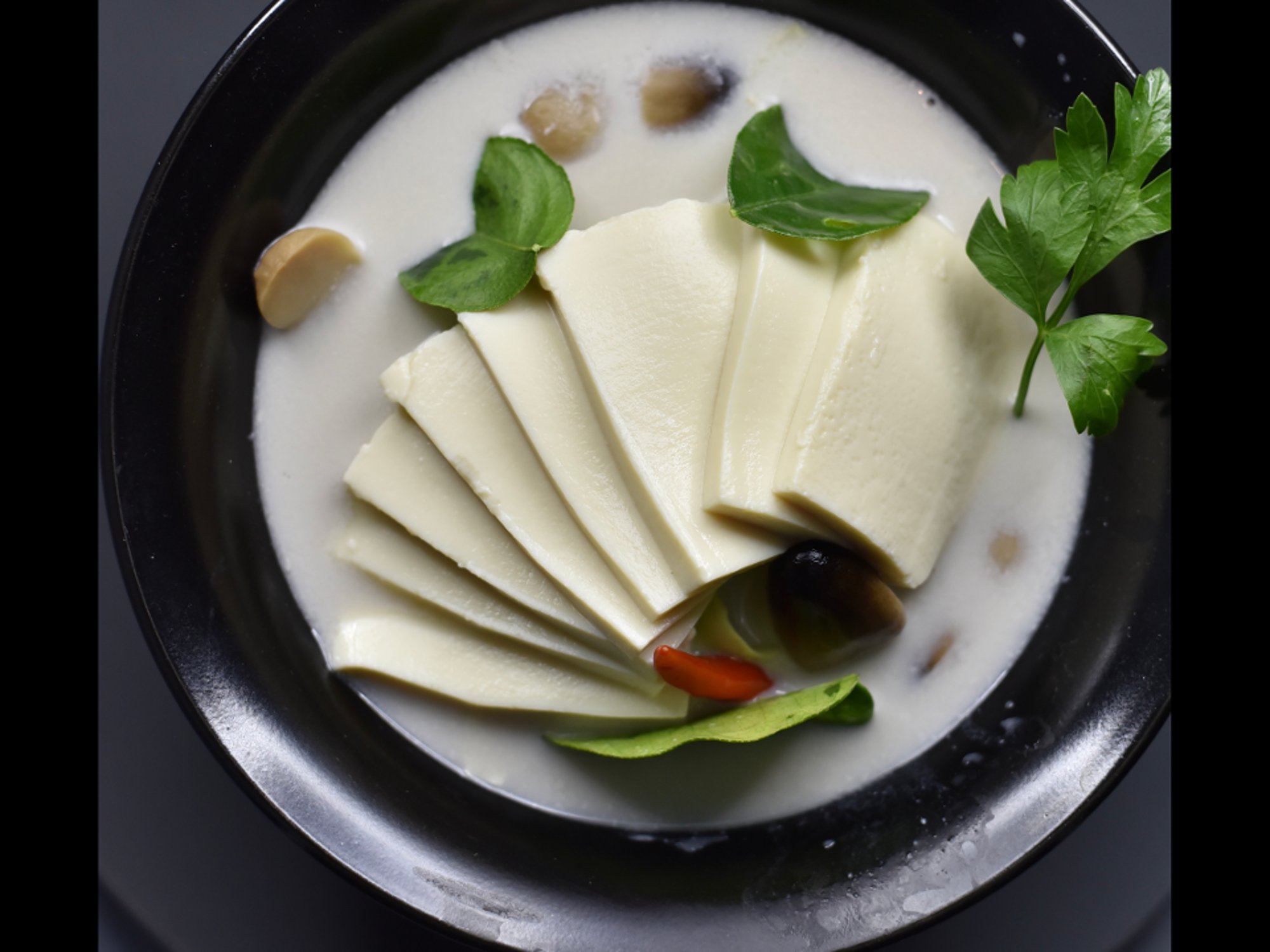 Tom kha tofu