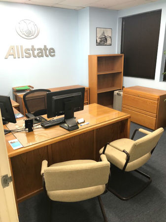 Images Brook Daly: Allstate Insurance