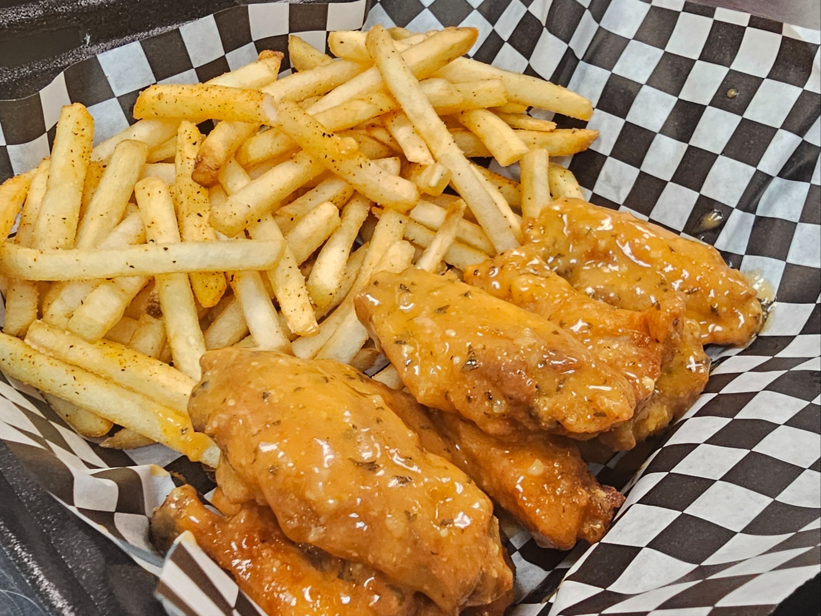 8pc. BONE IN