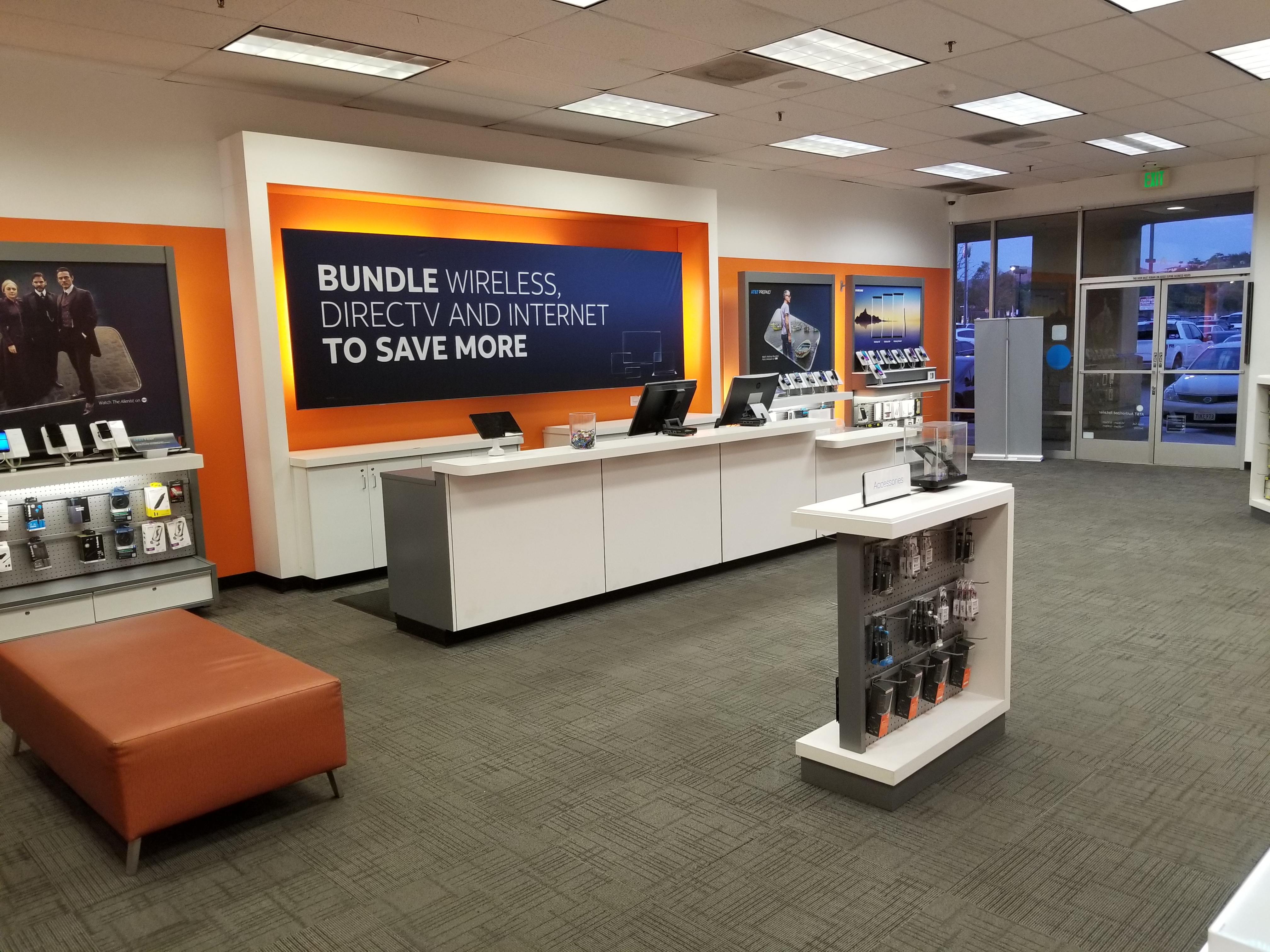 AT&T Store Photo