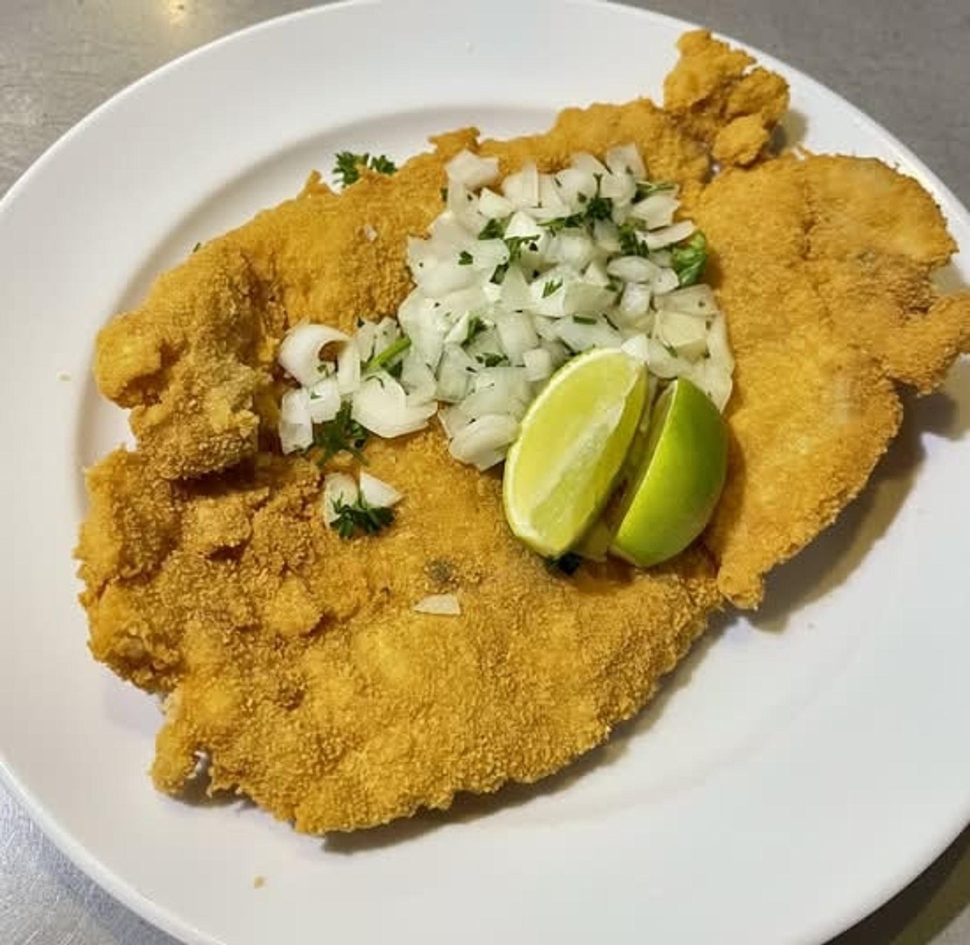 Pescado Empanizado / Breaded Fish