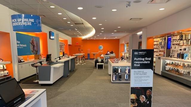 AT&T Store Photo