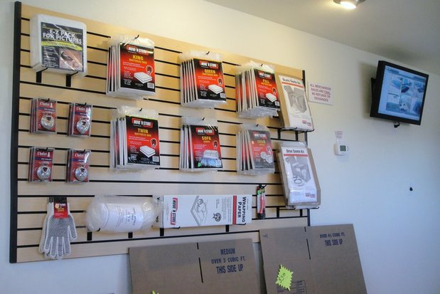 Images Extra Spaces Storage Center