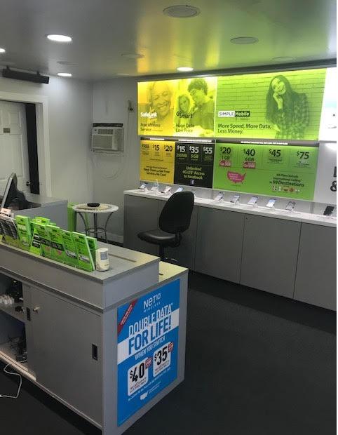 Total Wireless Store Photo