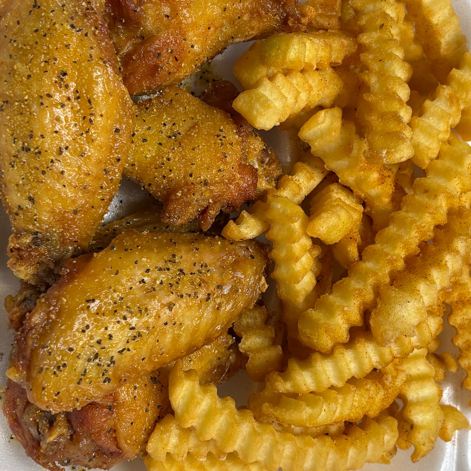 4 Wings And Fries