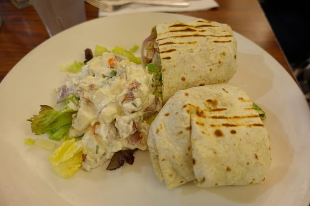 Ahi Tuna Wrap