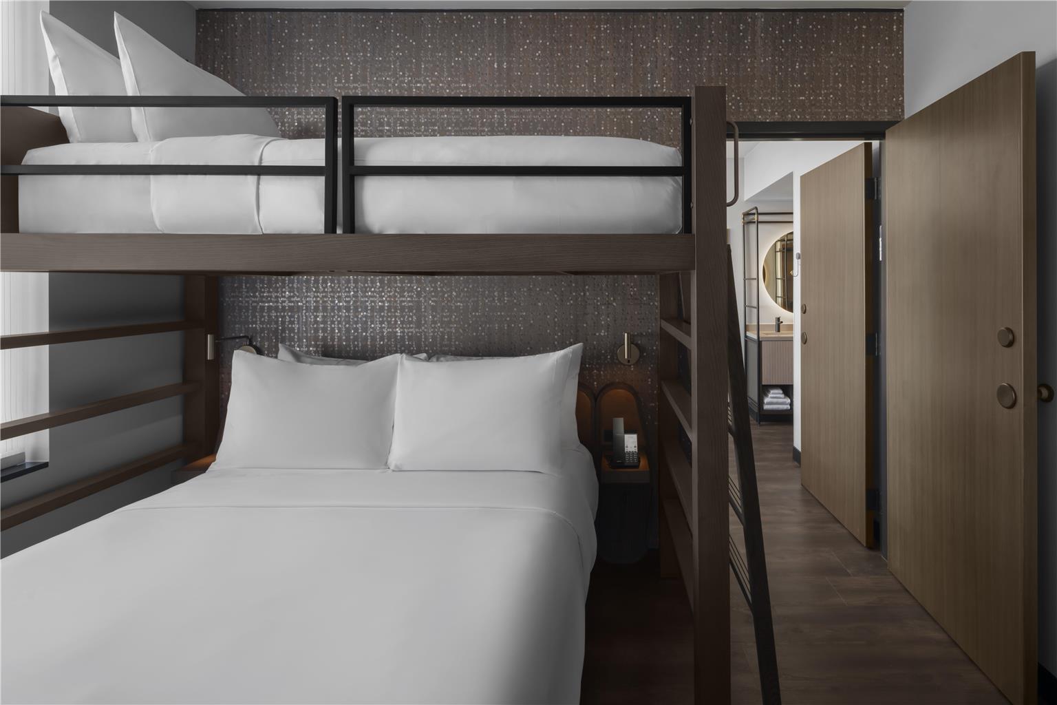 Motto by Hilton Nashville Downtown Image