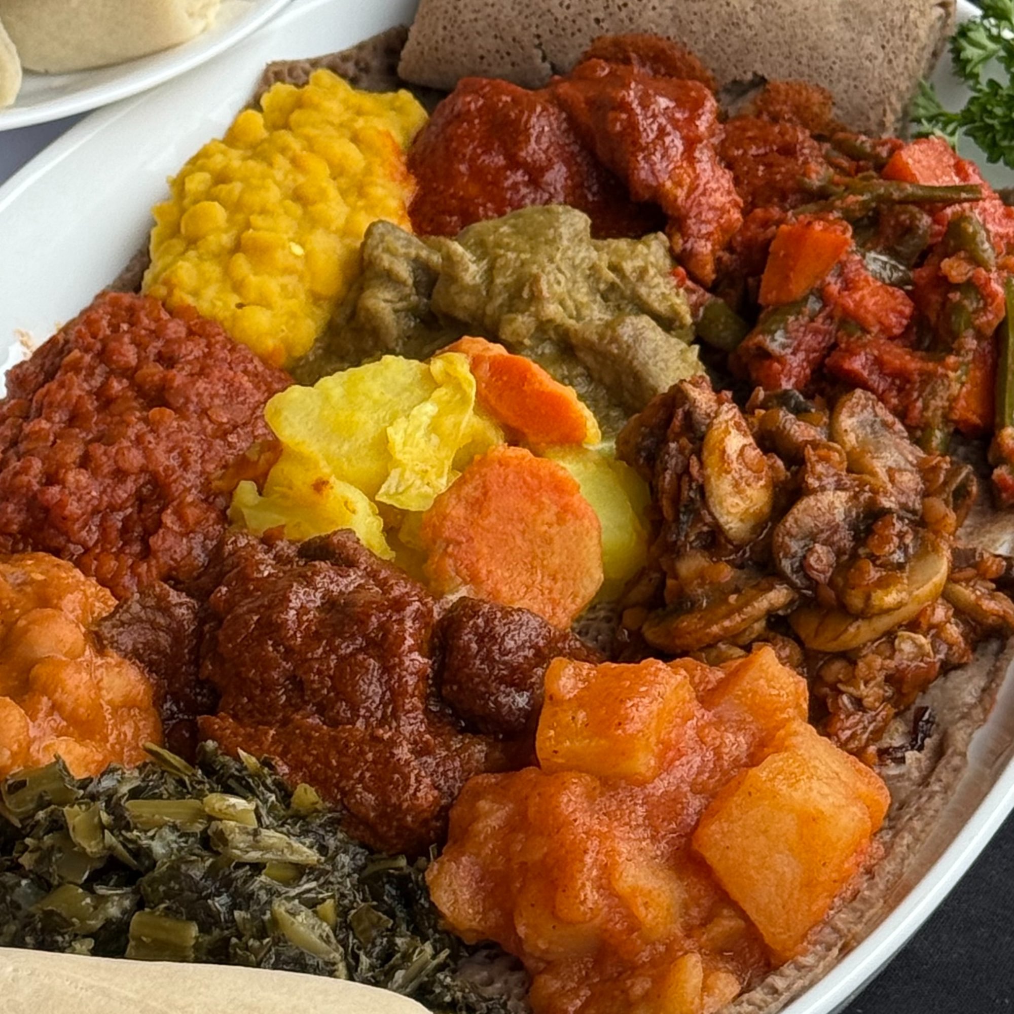 #19. Sample Platter Combo - Meat & Veggies (L)