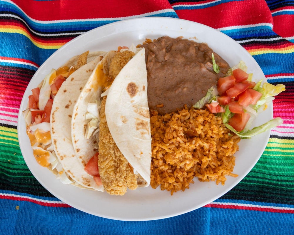 Fish Tacos (2) Plate