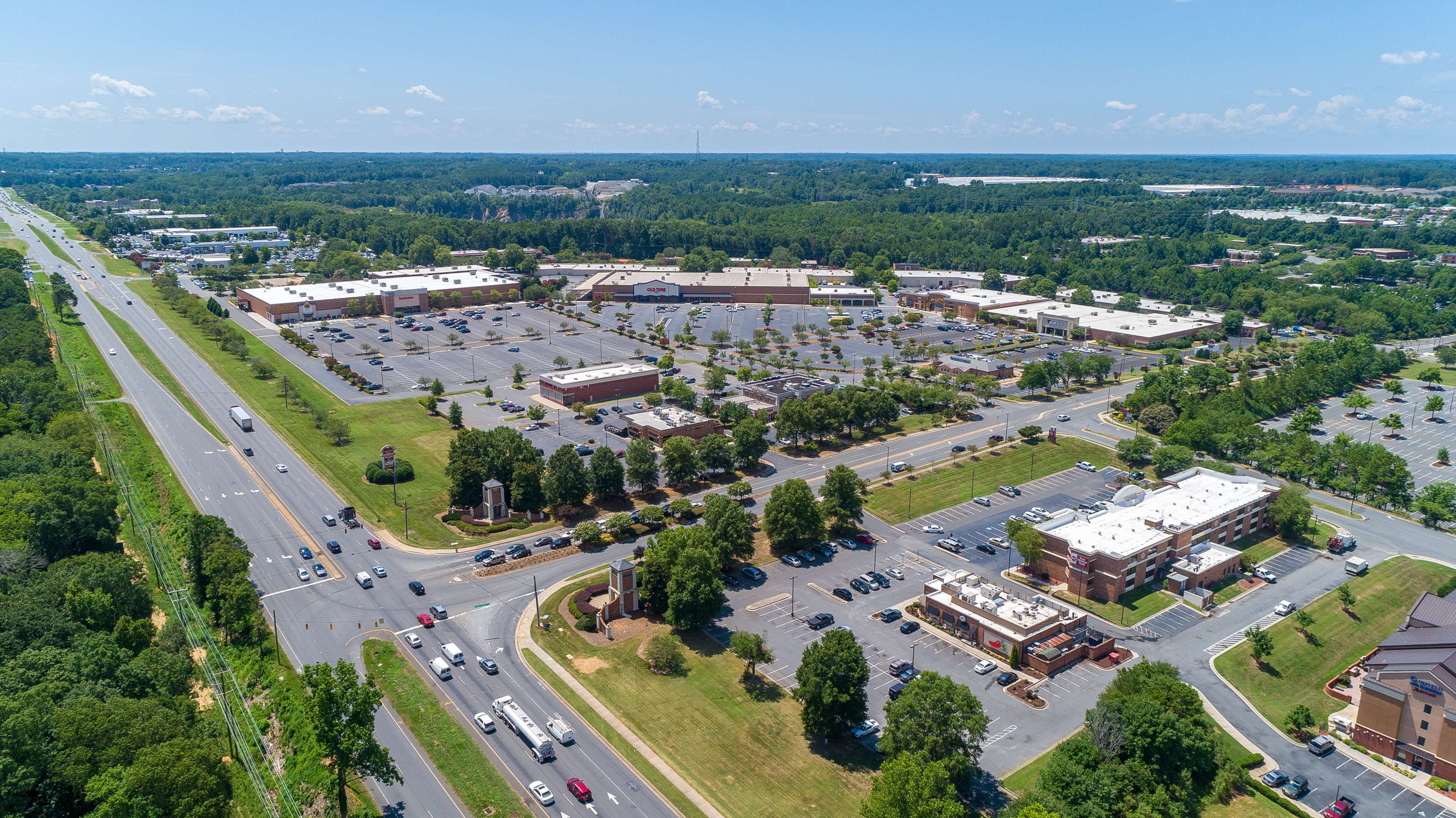 Best Western Plus Charlotte/Matthews Hotel Photo