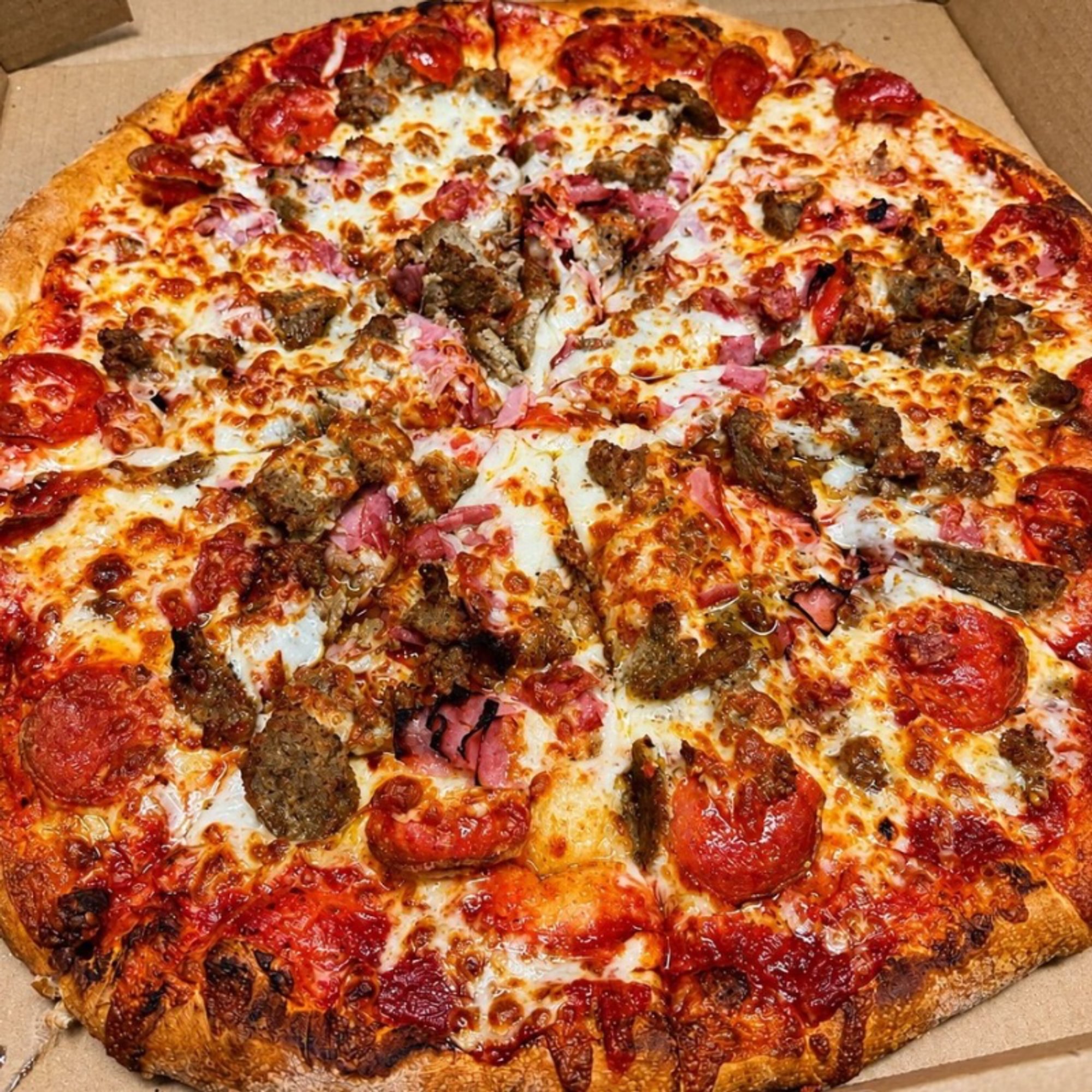 16" Meat Lovers