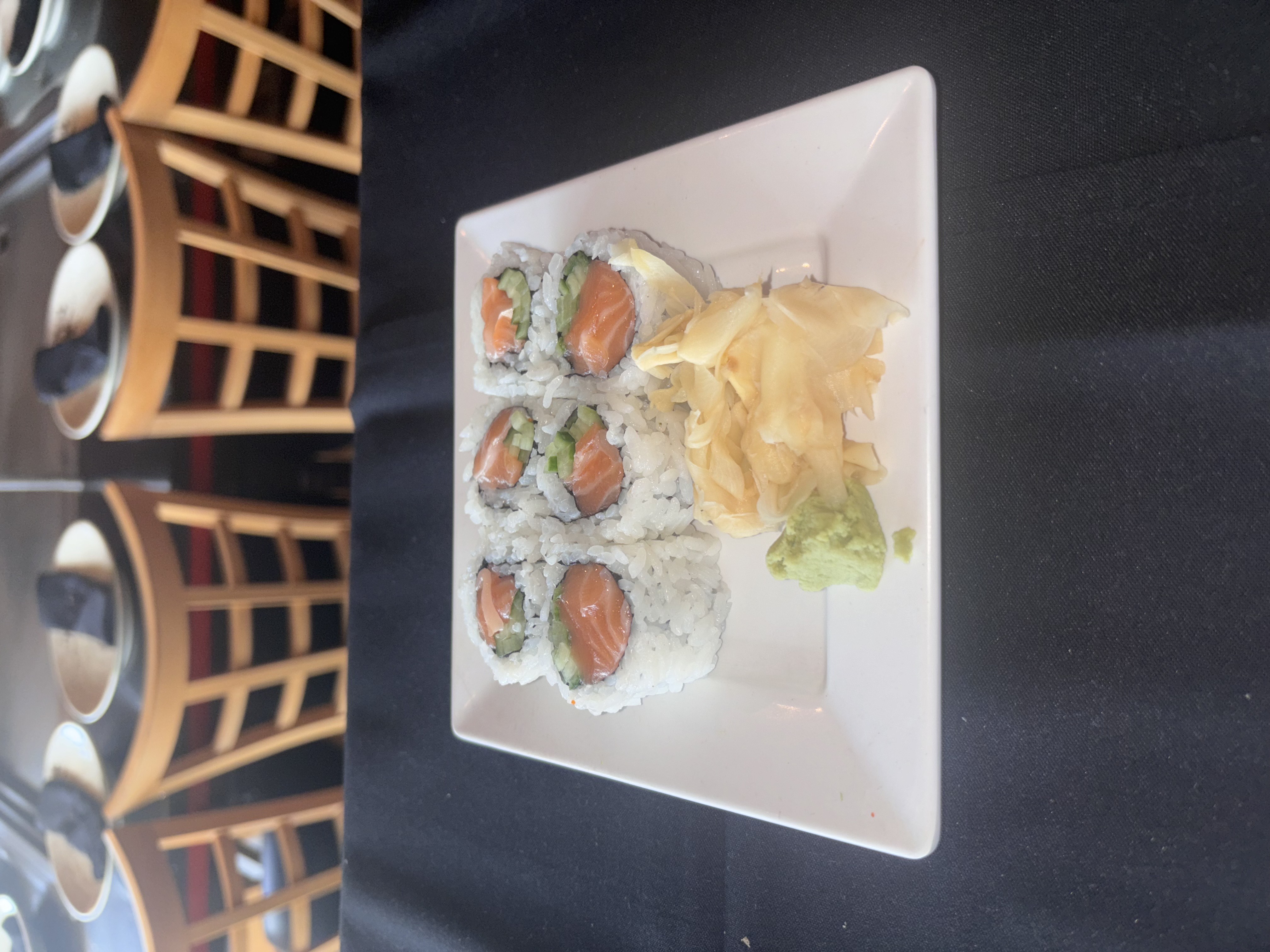 Salmon Roll