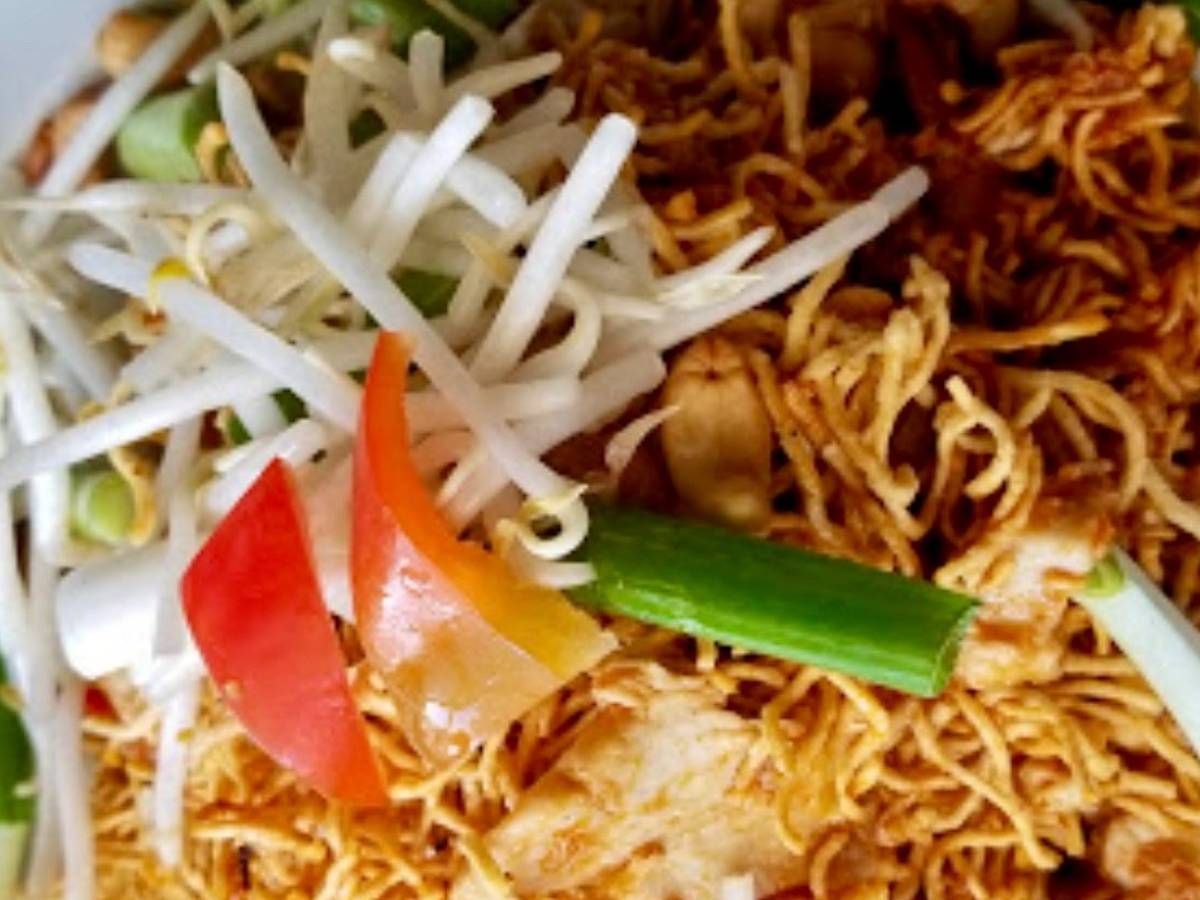 50 Pad Thai