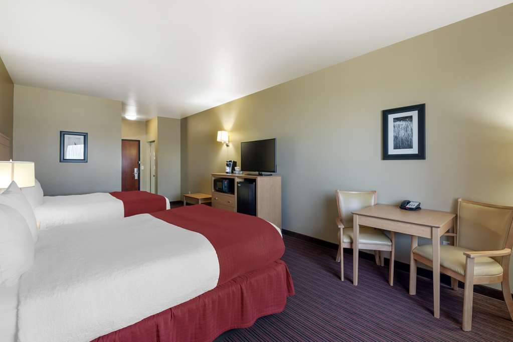 Best Western Golden Prairie Inn & Suites Image