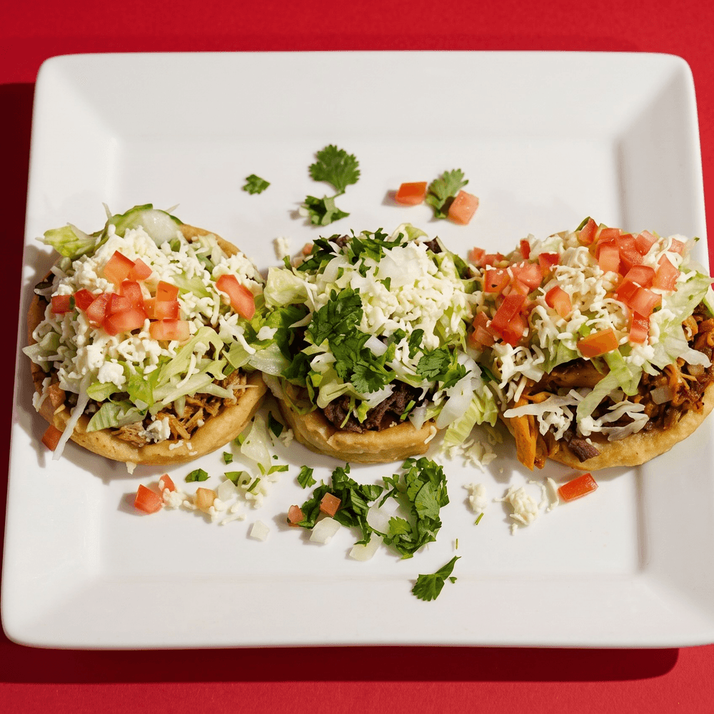 Sopes Con Carne