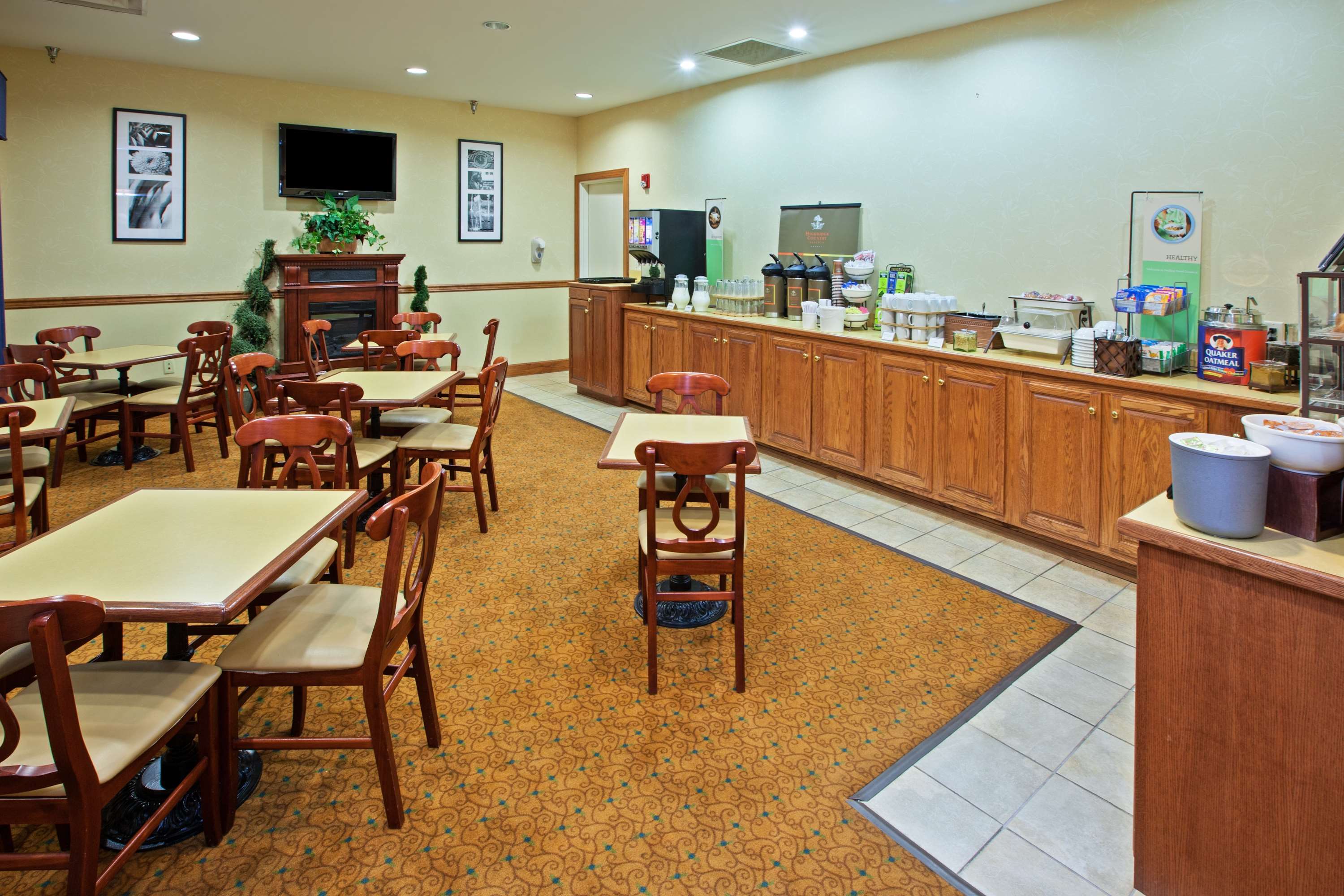 Country Inn & Suites by Radisson, Knoxville West, TN Photo