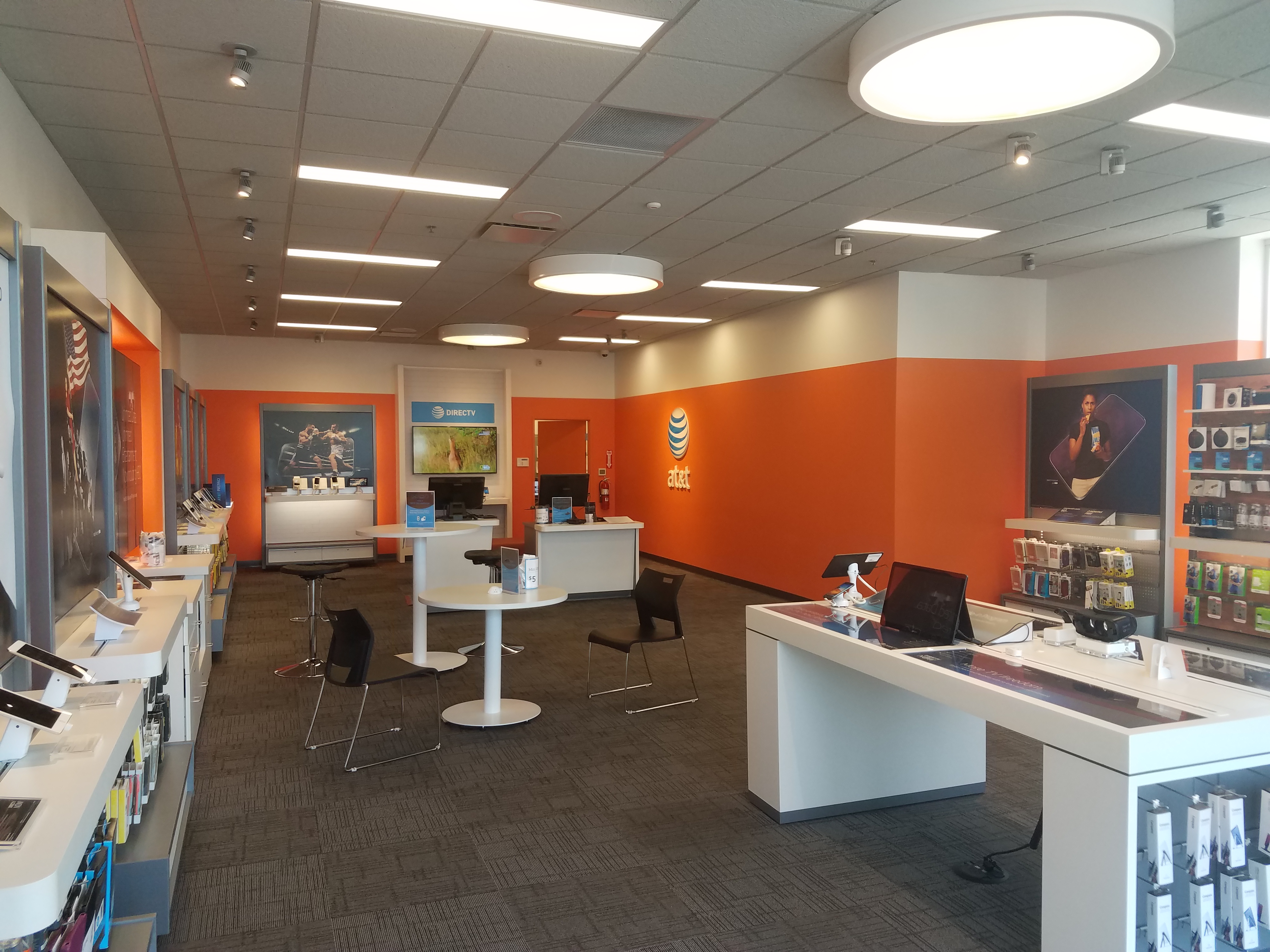 AT&T Store Photo